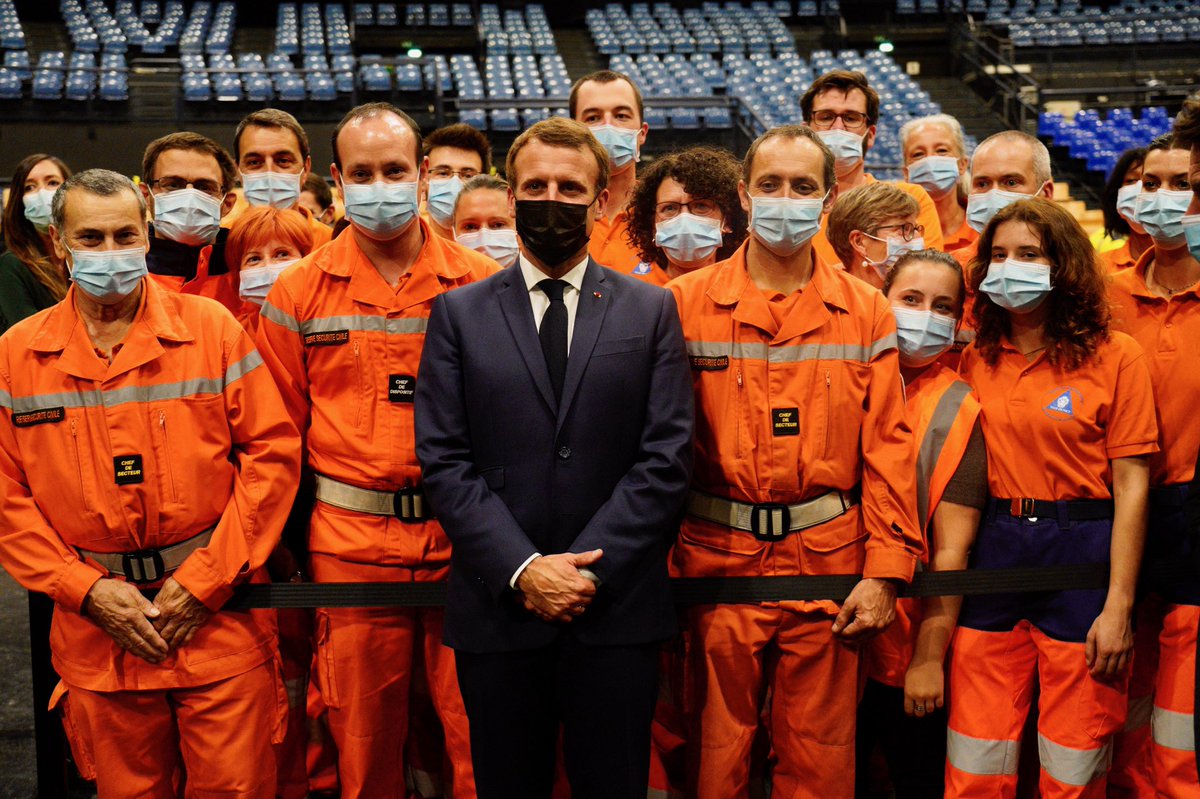 cestrosi's tweet image. Merci pour vos mots, Monsieur le Président @EmmanuelMacron, à l’égard de ces agents exemplaires et pour ce soutien affirmé de l’Etat qui sera aux côtés des victimes et des communes pour la reconstruction. #TempeteAlex