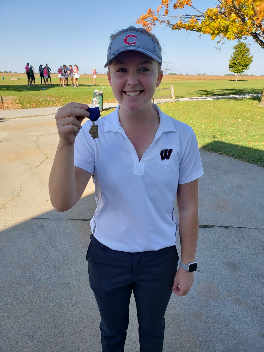 WarriorAthDir's tweet photo. 🚨🚨Congrats to Lady Warrior golfer Natalie Schroeder who won the ⛳️IHSA Regional golf tournament by 8 strokes! She advances to the Rochester Sectional on Thursday 10/15 #WarriorPride https://t.co/xXcbkCPzOD