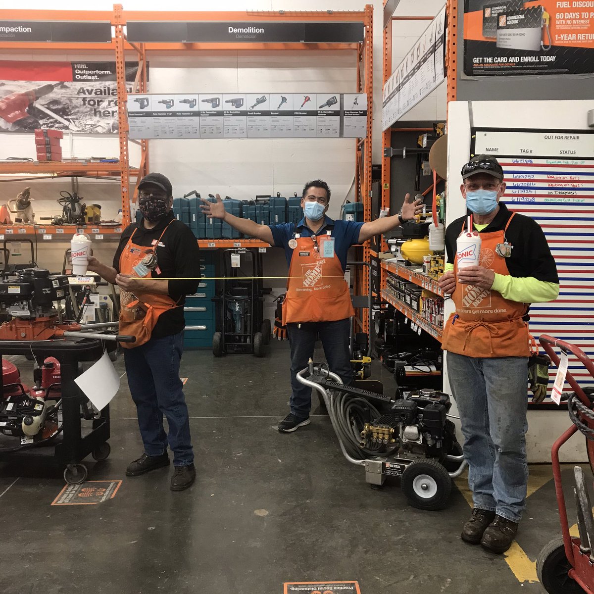 PaulRodTHD's tweet image. Celebrating Tool Rental with Milk Shakes for CAM 2020! #dynamicD18 #D18CAM