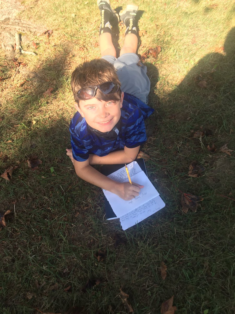 EllenSemel's tweet photo. Mrs . Johnson’s students working on descriptions of My Happy Place. Outside learning at its best! #islippride https://t.co/b6OI19tzHs
