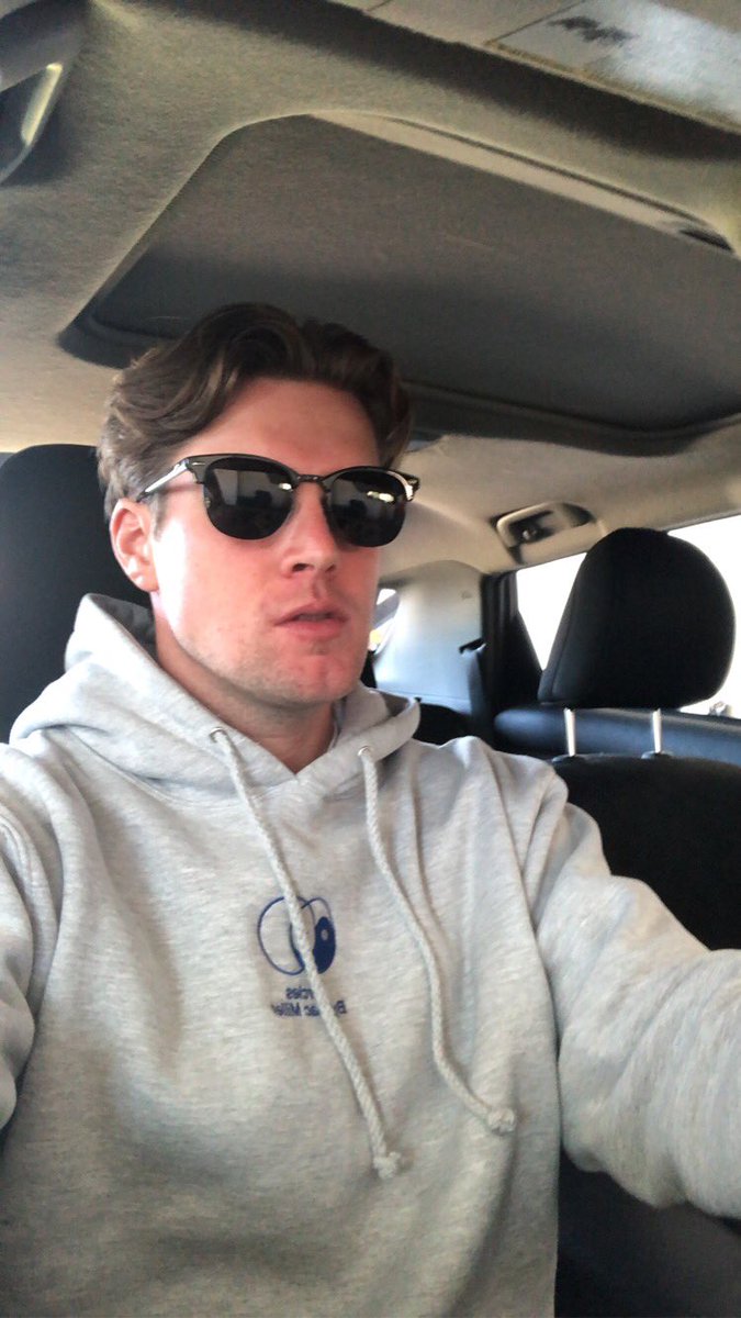 headed to ur mom’s house. nothing sexual. just hanging