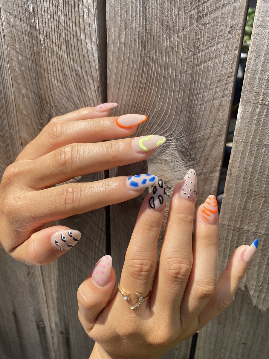 Kimbery_Zelaya's tweet photo. Hello everyone, I’m a Nail tech based in Los Angeles and really enjoy doing nails if you can retweet this tweet so I can get more recognition and new clients it would mean so much 🥺🖤🤎 Instagram@ TheBabeSpotLA https://t.co/QU4lZliTfe