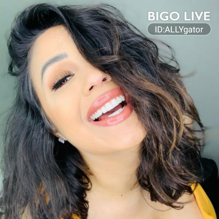 bigrell50's tweet image. Come and see 🅰️ L L Y ᴳᴸᴼᴮᴬᴸ's LIVE in #BIGOLIVE: Hello, Pumpkin 🎃 💋   slink.bigovideo.tv/Bjgm3q