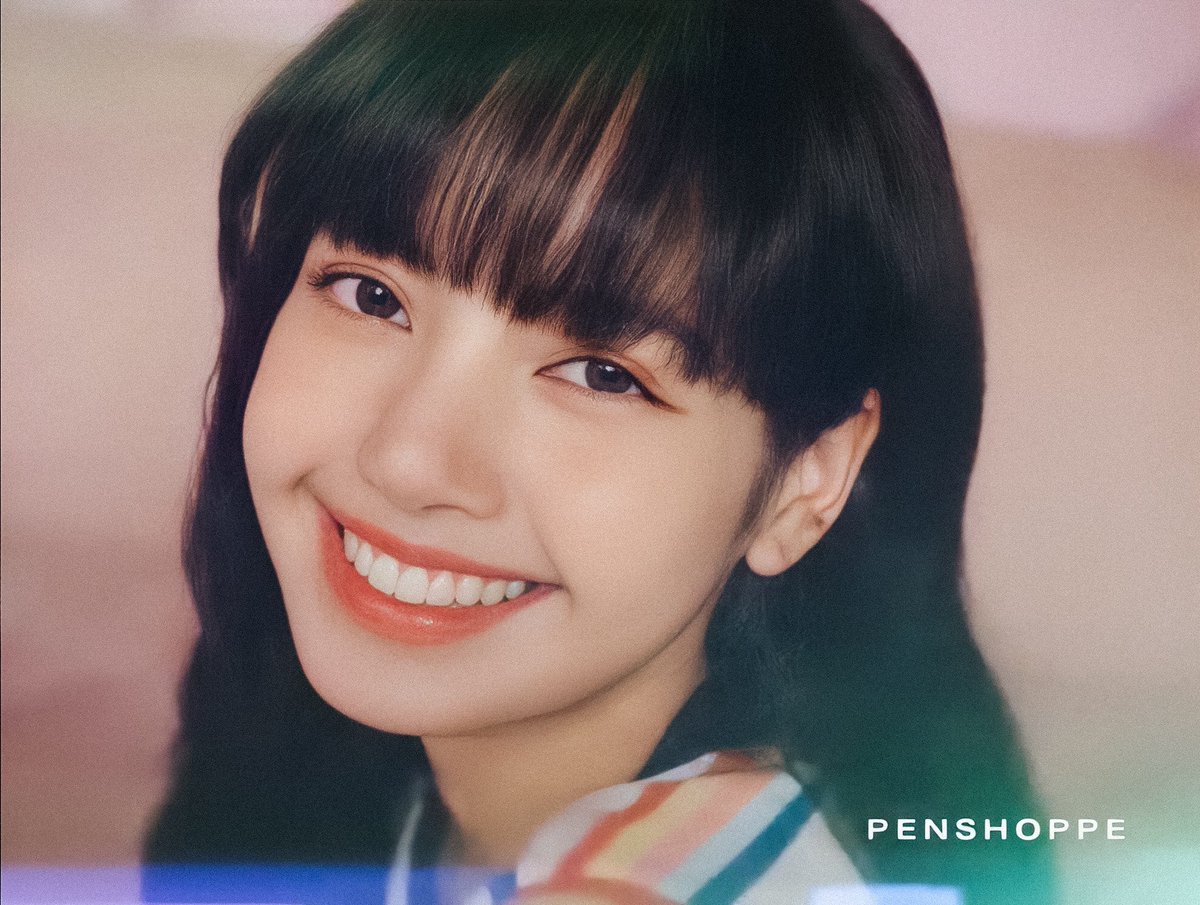 lilichae2's tweet photo. it will not take you one minute to rt and reply with:

LISA BEST GIRL
LISA BEST MENTOR
LISA YOU ARE LOVED 
LISA YOU ARE AMAZING 
LISA POPSTAR https://t.co/jTclfuaq6Y