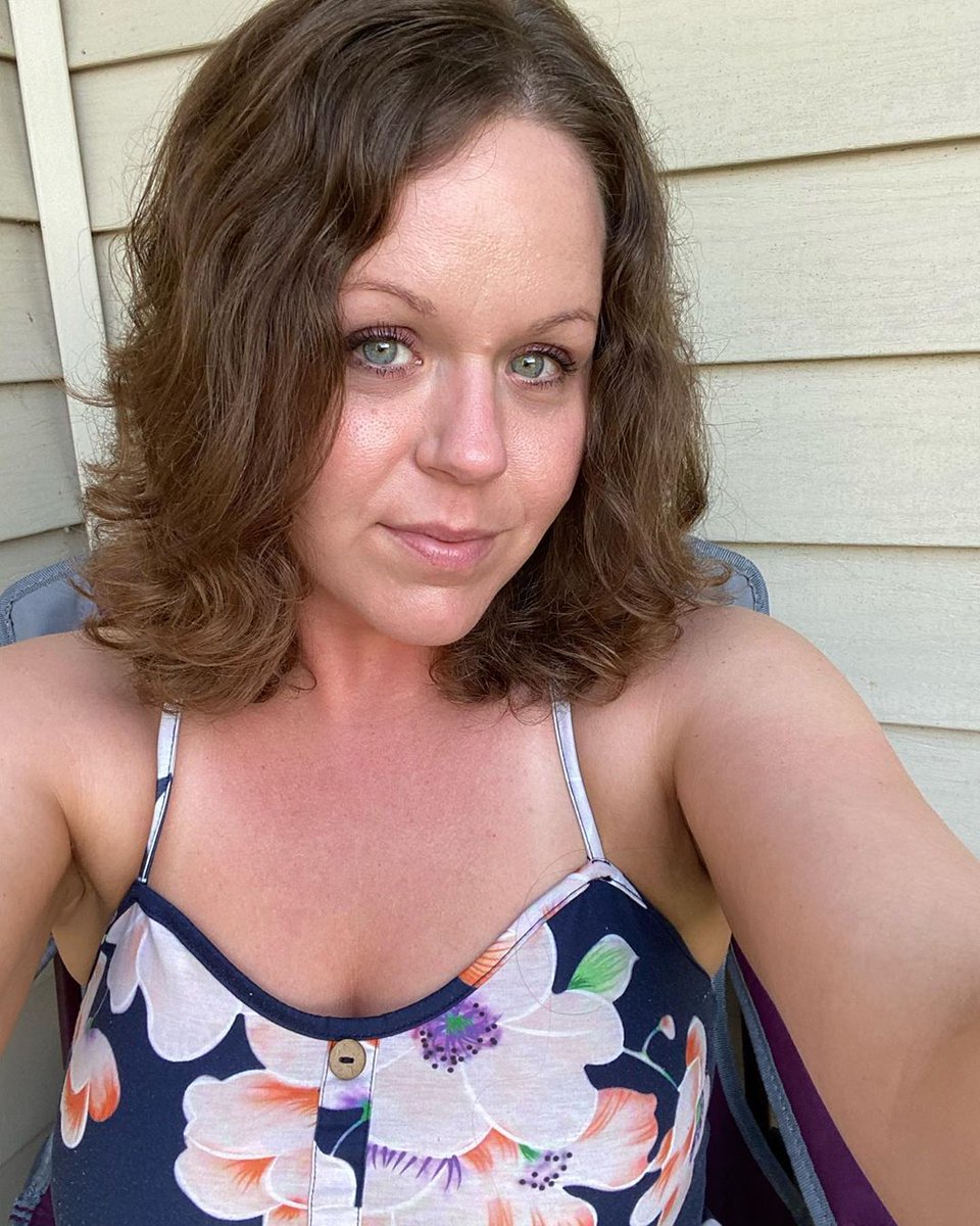 DJahfrass's tweet image. Helena is back