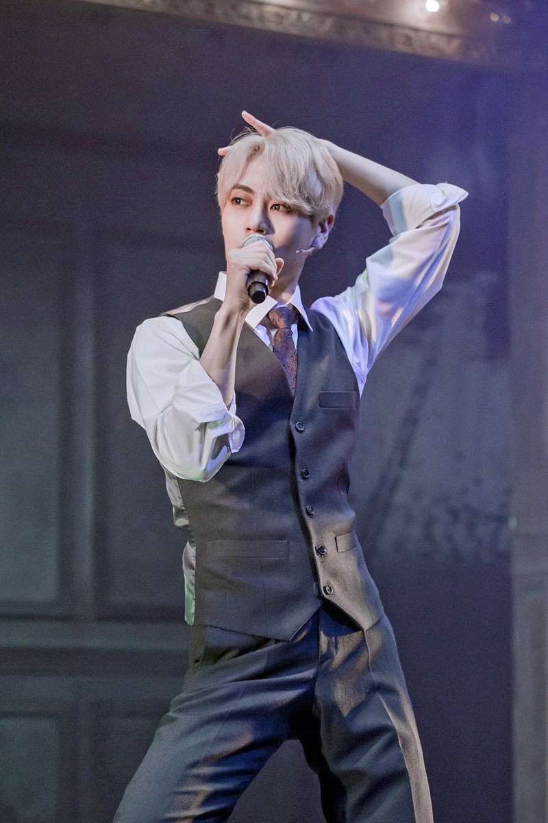 mi_pic_'s tweet image. 200930 미오 프라텔로 김지온
라스베가스👋🏻 카Zㅣ노👋🏻
이탈리안 보이👋🏻 베리베리 프리티💫