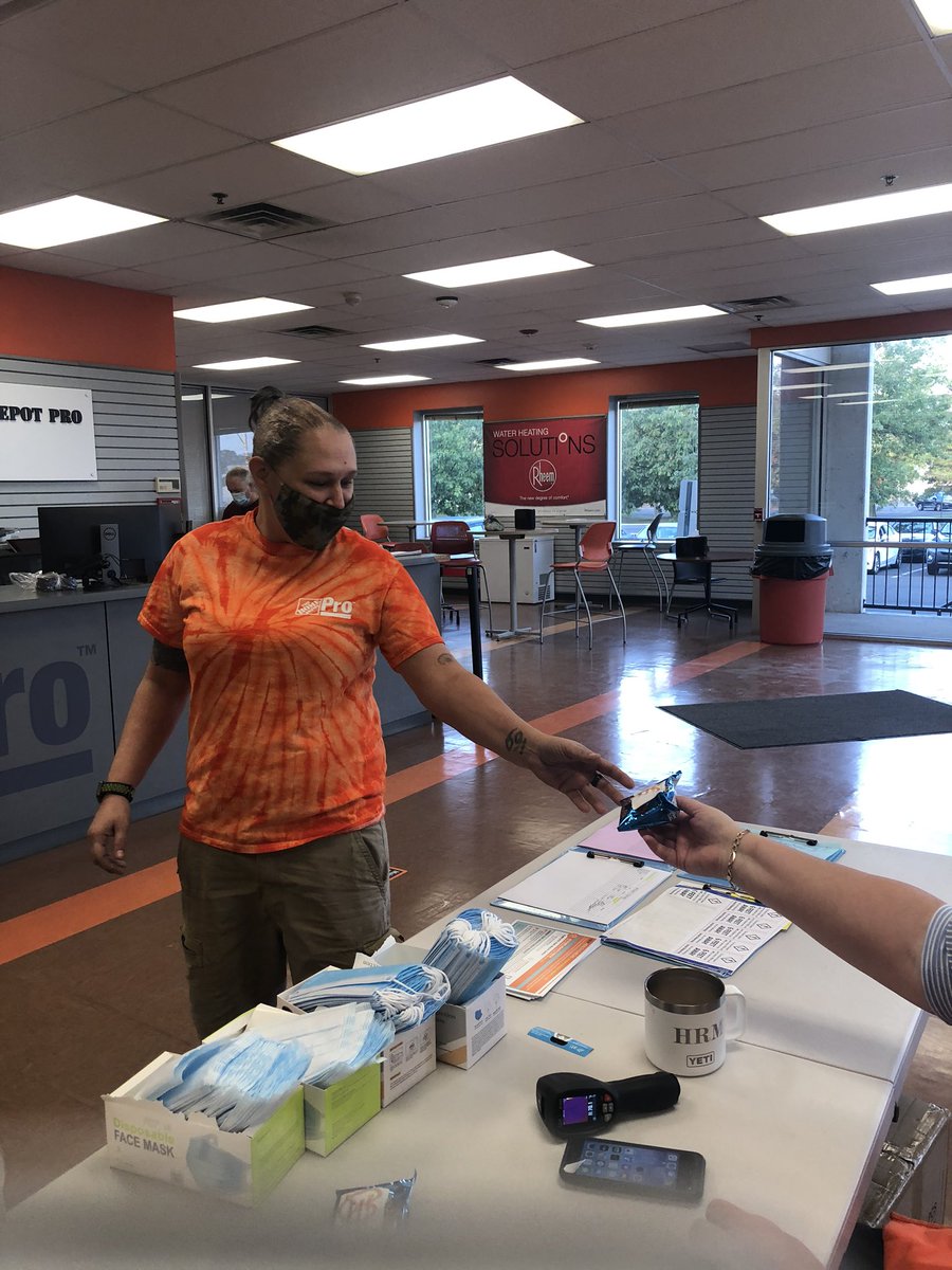 Happy Chocolate Covered Pretzel 🥨 Day at Home Depot Pro 3216! Thanks for being so Flipping Awesome <a href="/FlipzSnackz/">Flipz🥨</a> <a href="/rrc3216/">LevittownRRC3216</a> <a href="/LizSchneller/">liz schneller</a>