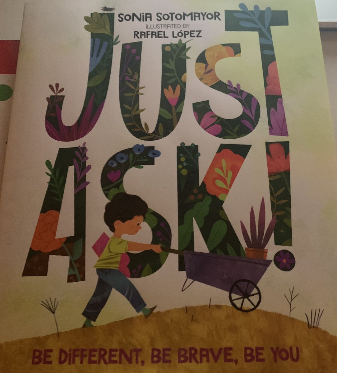 I just bought this book called Just Ask by <a href="/SoniaSotomayo10/">Sonia Sotomayor</a> and I think it’s my new favorite book!!! Such a great inclusive story about differently able kids use their strengths to work together. I highly recommend all teachers to get this book for their classroom libraries! 🥰