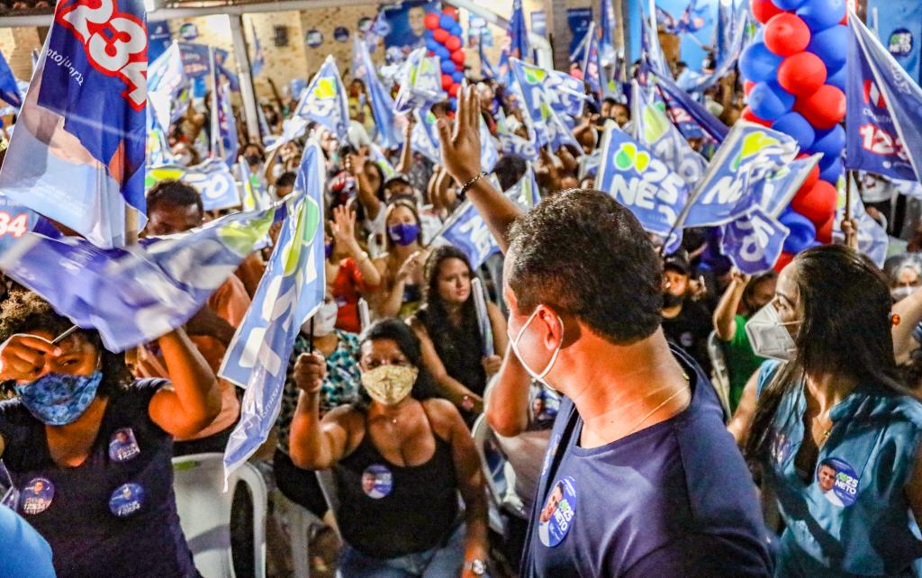 wevertonrocha's tweet photo. Coragem e trabalho continuam! 
Lançamento da campanha à reeleição do nosso companheiro vereador Nato Júnior. Temos trabalho para mostrar e propostas para São Luís. Vamos juntos! 
#NatoJr #Coroadinho #SomosPDT #WevertonSenador #CompromissoComOMaranhão https://t.co/qIWJnBtQym