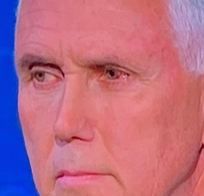 YourAnonCentral's tweet photo. What is happening to Mike Pence's eyes? Are they always like this? [red rings, swollen, bloodshot, etc.] https://t.co/lObMXZi6RN