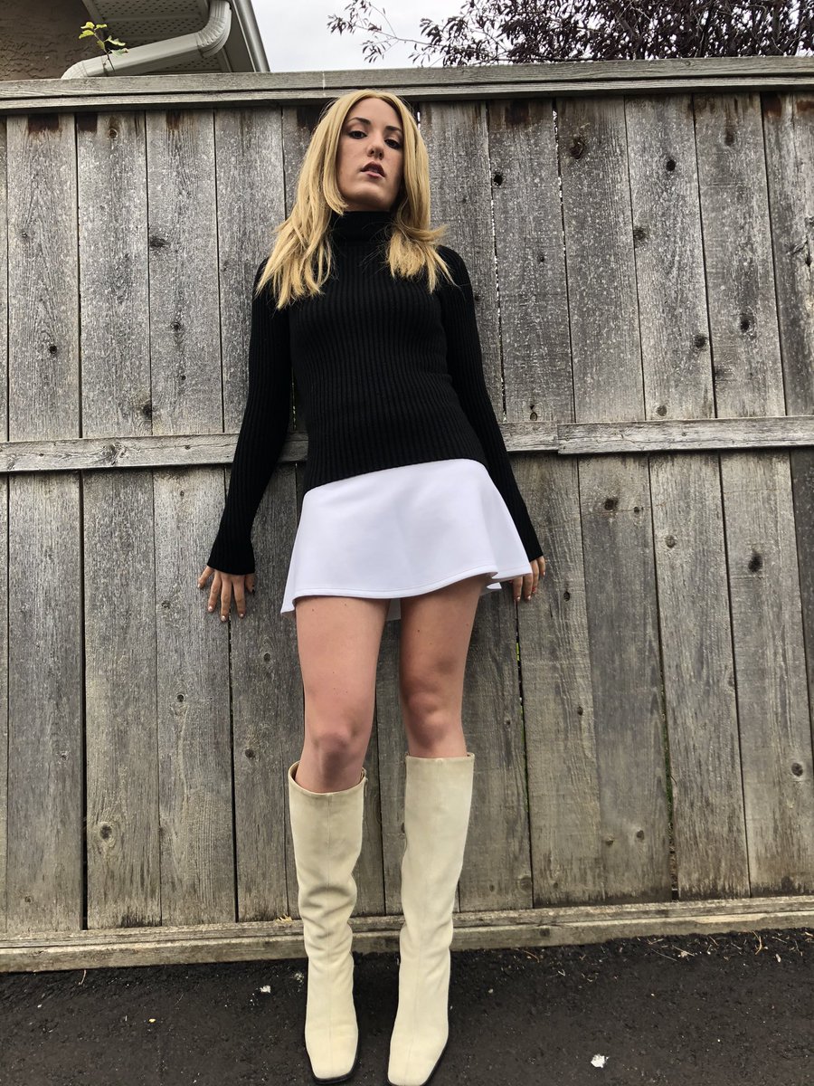pic Sharon Tate Halloween Costume sasha mandaione stitchsash twitter