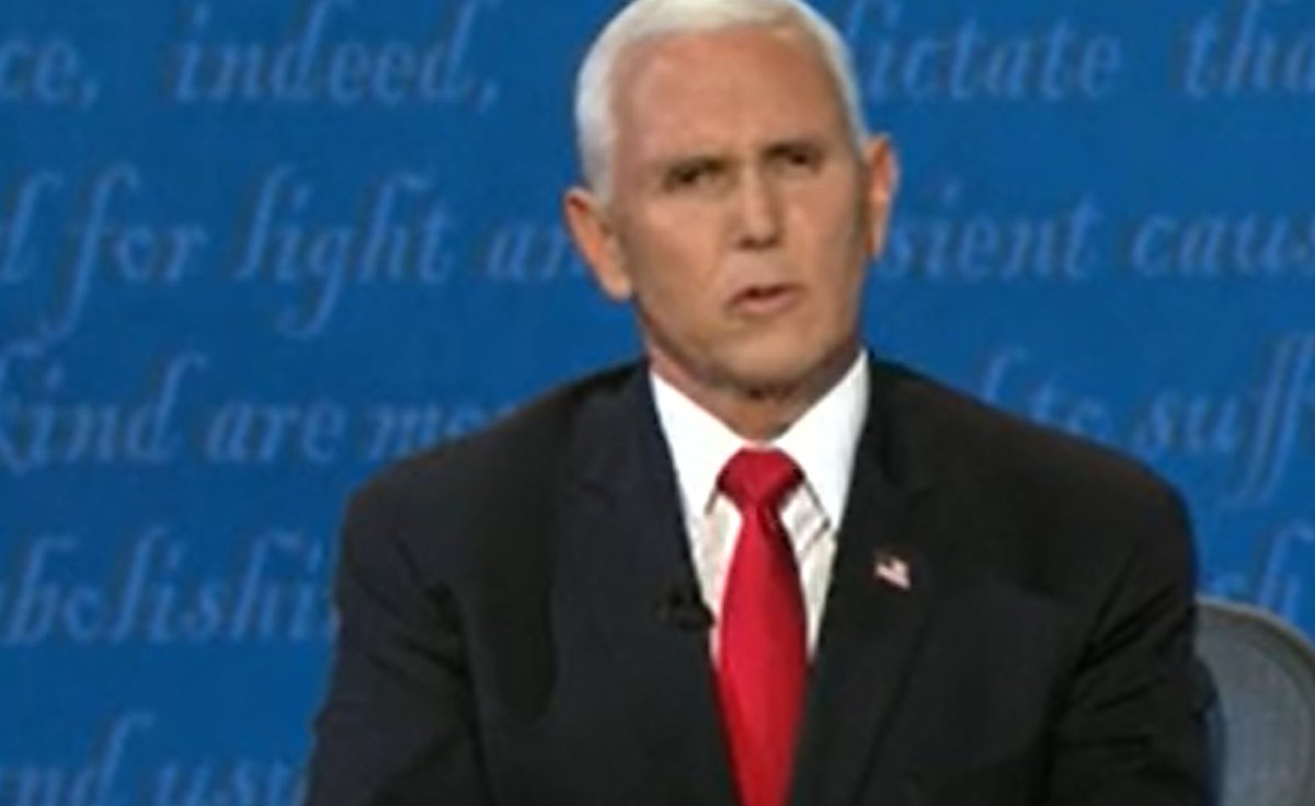 desdemona72G's tweet photo. #Pence is a Fraud, Cheat and Liar who does not want to follow the rules. Pence is Creepy #MuteMike #Mutemic
#PenceHarrisDebate #PenceIsAMurderer #PenceKnew
#ShutUpMan https://t.co/Bnomwz0JZw