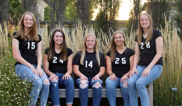 sportsinkansas's tweet photo. Sports in Kansas: Statewide Volleyball Notes - 10/7/20 - @cnichollHays takes a look at volleyball across the state below 

VIEW: https://t.co/8vBTos0m4K 

Presented by @safeks @AmericanImp @nextechwireless @rainbow_comm @crawkantel https://t.co/hZMhyircSl