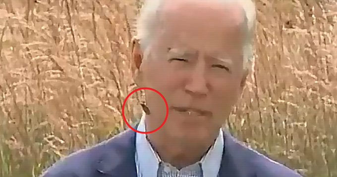 abigailmarone's tweet photo. LOL Joe Biden's campaign literally thinks their strongest moment in that debate was a fly momentarily landing on Pence. 

Tells you all you need to know about Kamala's abysmal performance. https://t.co/mTiKVuSklw