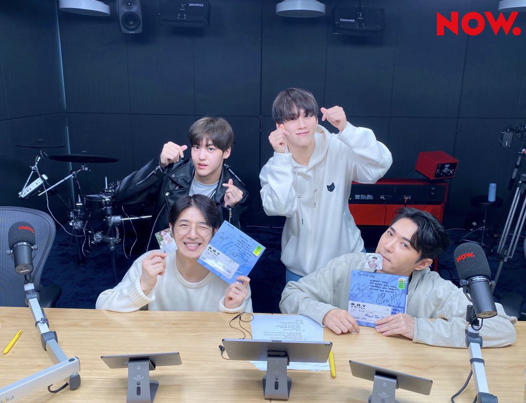 npop_zip's tweet photo. #지오디 #점심어택 덴호이 호스트 사랑💙 듬뿍 받고 간 #비오브유 (#김국헌 #송유빈) 회장과 리더 친구 귀여운 거 같이보실 분👨‍👨‍👦‍👦 오늘은 먹는 얘기로 달려요🥙🧆🥗🍜 #단호이 #깐깐덴 등장합니다 #긴장을_놓지말자 #NOW온에어 #god 바로듣기🔔https://t.co/0fopWNguh9 https://t.co/qvP6qs45E2
