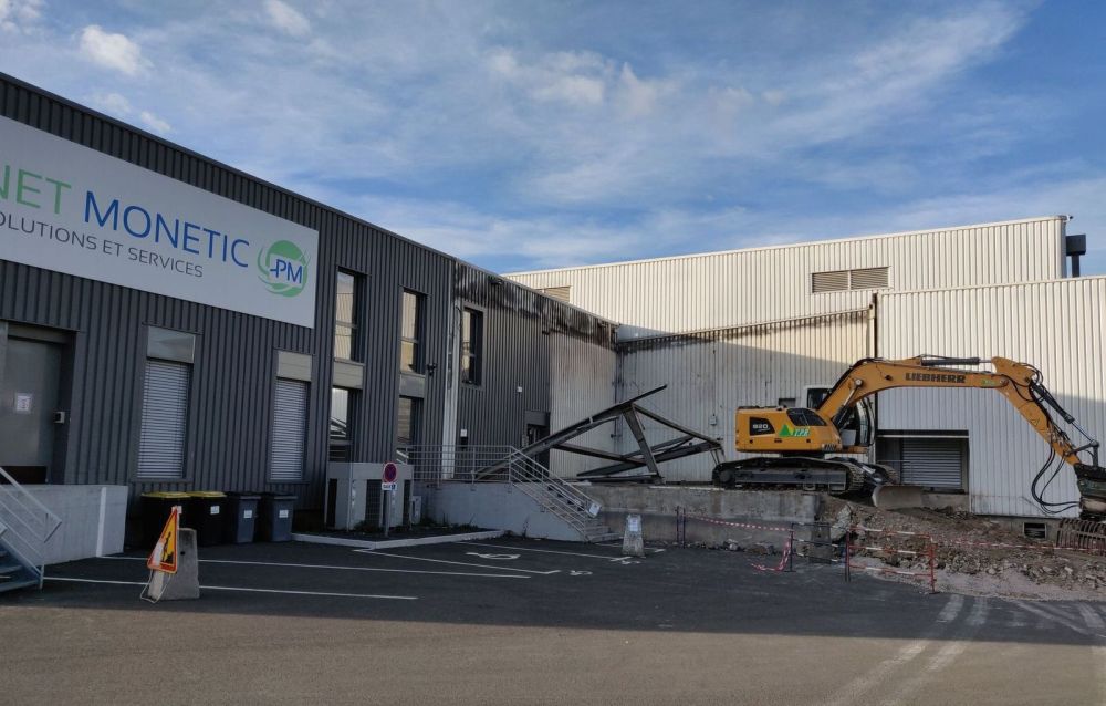 On vous prépare de beaux projets et de belles surprises pour 2021 ! #travaux #innovation 💳