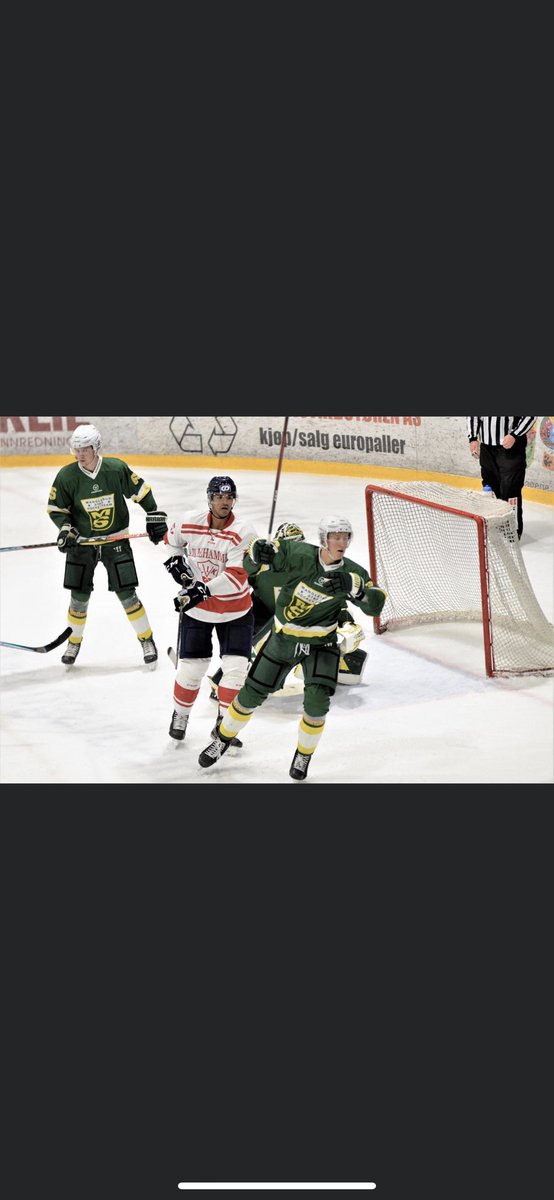 Former vs future?  Grattis <a href="/OJHolm88/">Ole Julian Bjørgvik Holm</a>, vel fortjent 👏🏻🏒 🟡🟢