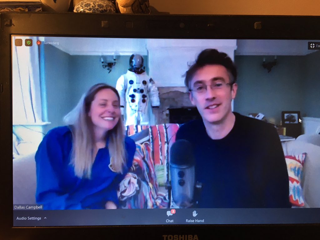 helen_hm11's tweet image. @dallascampbell Joined by @SuzieImberSpace #stemfestinspace