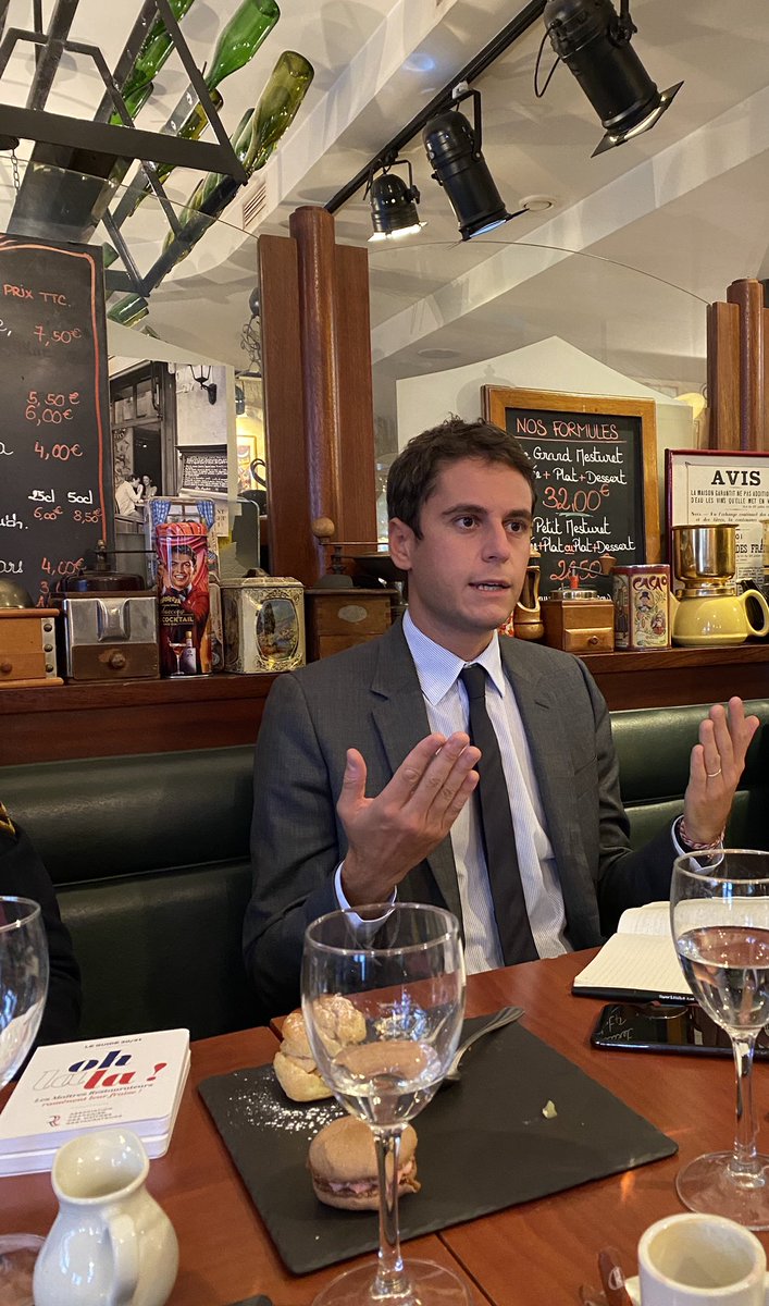 BabetteDR's tweet photo. Reçue  par le porte parole du gouvernement  @GabrielAttal à  sa demande ai exposé les préoccupations des restaurateurs impactes par le covid Avec 3 restaurateurs nous avons fait des propositions et le Ministre très attentif à promis de nous revoir très vite  @lhotellerieLHR https://t.co/JHKA4ZOtol