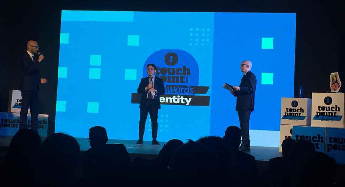 TorinoCityLab's tweet photo. 🎉Ieri #TorinoCityLab, ha vinto i Touchpoint Awards/identity 2020 insieme alla branded company Tembo.
Felici di aver portato #innovazione anche nella comunicazione della Pubblica Amministrazione.
Leggi la news 👉https://t.co/IFBckw3PTO
#TCLinnovazione https://t.co/tq0nRW9ZAf