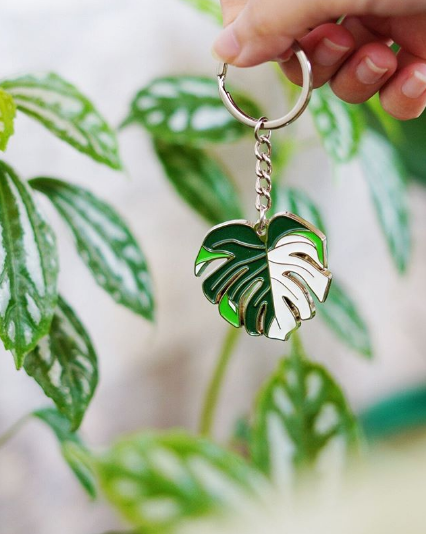 Tiesncuffs's tweet photo. This one’s for all the plant mommas out there 🌿
Lovely custom keyring we created for Botanical Hype. #CustomKeyring #TiesNCuffs 
https://t.co/LQ4PGLPA25 https://t.co/2IlCnuB85e
