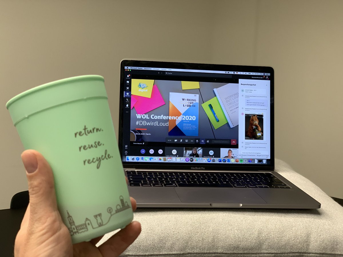 lukizzl's tweet photo. Freue mich auf #DBwirdLoud heute ganz virtuell, aber niemals ohne Kaffee ☕️ #WOL 

@DB_Bahn X @workingoutloud 🚄 

Und natürlich ein Einblick in #WOLmindfulness 🌱 #WOLm https://t.co/lbo0vF9ksL