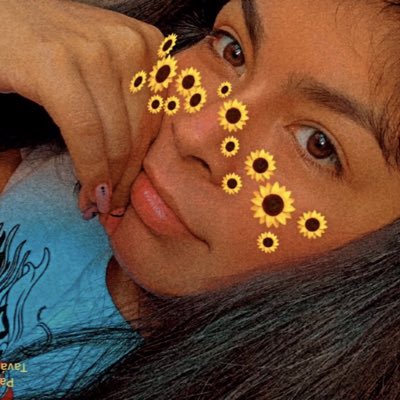 alyek5's tweet photo. #NuevaFotoDePerfil https://t.co/27SUfzw7gG