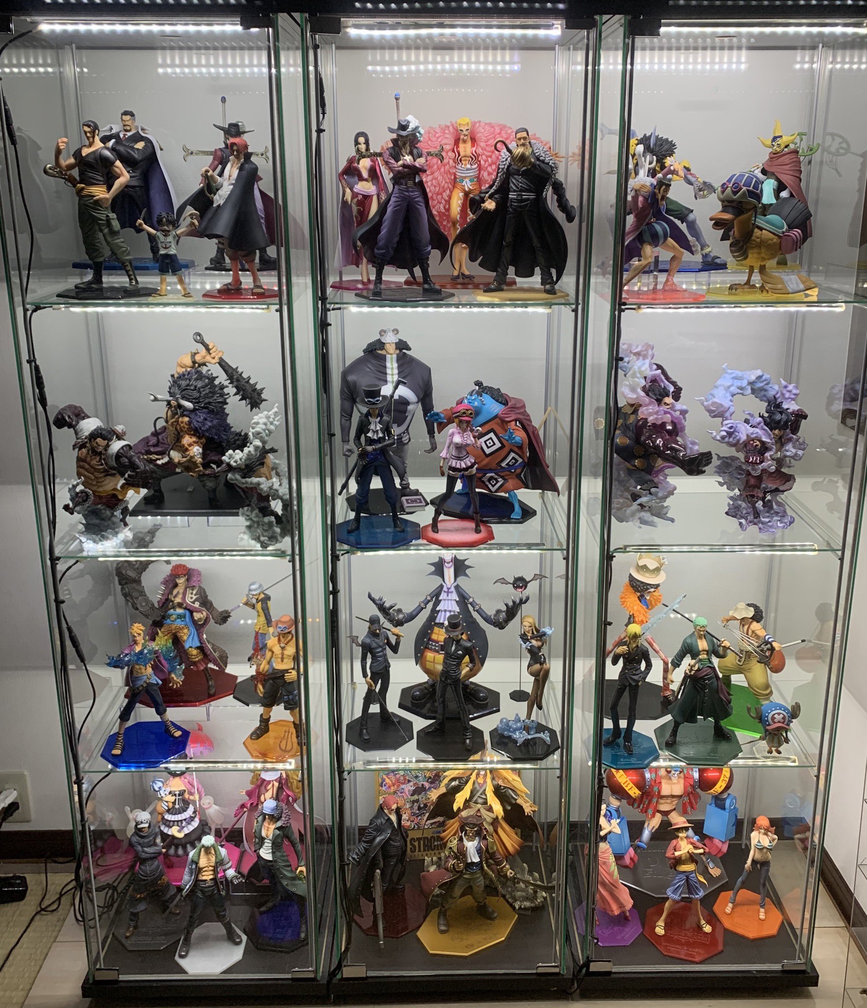 ポール フィギュアが大好きで収集歴16年になります ドラゴンボール ワンピース ゴジラを集めてます もし同じ趣味の方がいらっしゃれば仲良くして頂けると嬉しいです T Co Awdjvqkqp4 Twitter