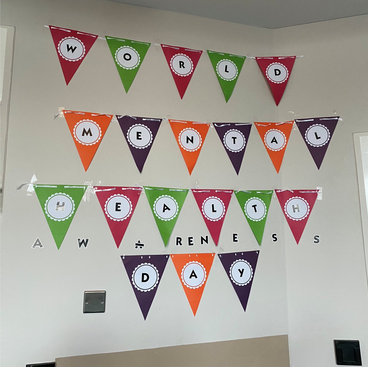 Preparing for world mental health day #teamchurchill #theharbour #WorldMentalHealthDay