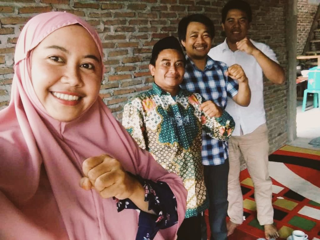 AndiCakke's tweet image. "Sahabat itu saling mengguatkan dan memperjuangkan dalam setiap HAL" #Simpul