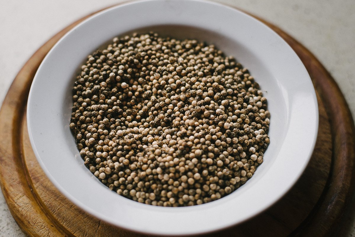 globalgardenscf's tweet photo. Cropshare #2:: CORIANDER SEEDS 
Check out Vaida's blog on cooking with coriander seeds   and her recipe for Fragrant roasted apples with coriander @goodfoodcardiff #EdibleCardiff #CardiffAutumnFoodFestival   https://t.co/SOOZHpulgx https://t.co/SdstDJ4BI5