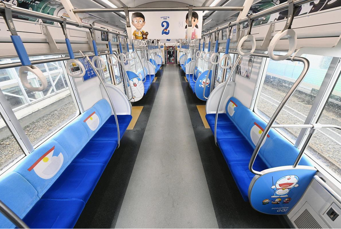 Mulboyne's tweet photo. Seibu Railway has unveiled a Doraemon livery. https://t.co/gDc7msmB7J https://t.co/78txbLY56F