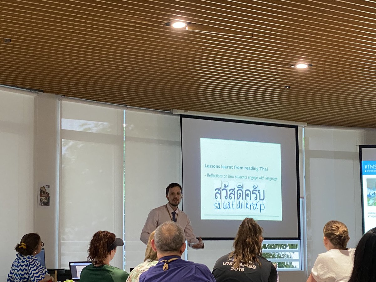VeeeJayy's tweet photo. Last up: Jamie walking us though his lessons learnt from reading Thai 🇹🇭 and how it’s helped him understand how our youngest learners learn #TMSHR #engaging #reading #writing #thailand https://t.co/JkldTxPi1V