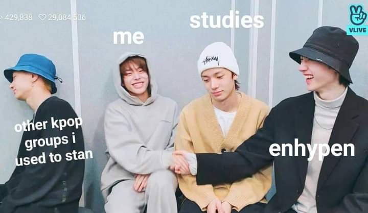 DdramaK's tweet photo. literally me rn 

ctto. Sunny Shine https://t.co/tSeFmnoJHe