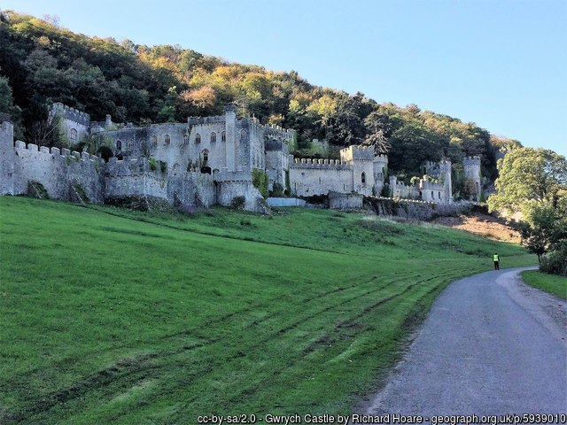 BlackBoyInn's tweet photo. As most of you will know the popular ITV show ‘I’m A Celebrity… Get Me Out of Here’ is moving its location, from down in the insect-infested Australian jungle to the spooky Grade I listed castle in Abergele, North Wales. Read more here: https://t.co/BrCVZ8CvPp https://t.co/jvrQxRLMrY