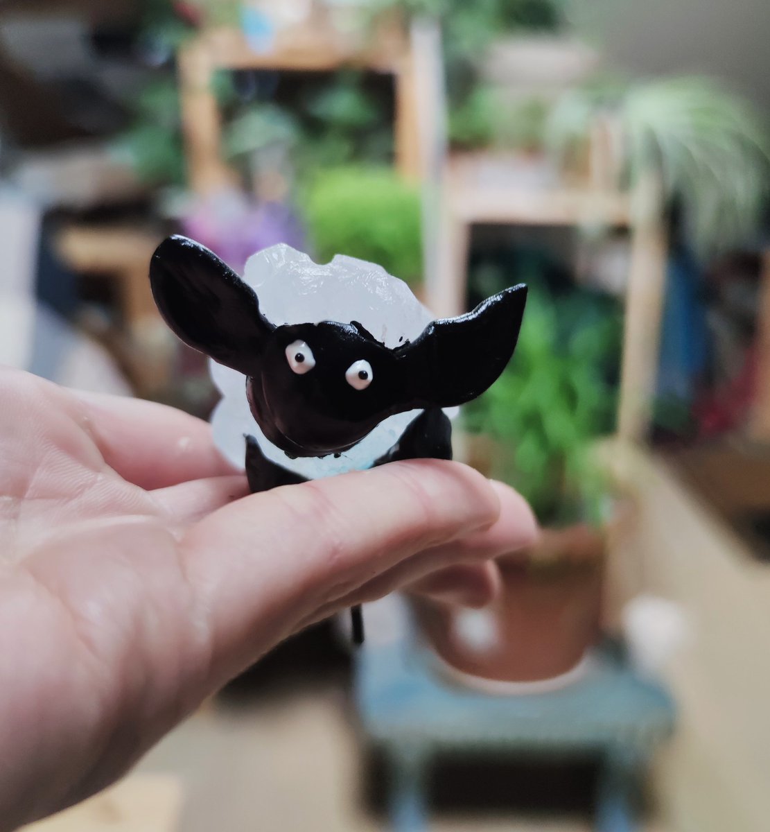 EbibiGlass's tweet image. ✨Tirage au sort ✨
RT + follow et tentez d'adopter ce petit mouton bête gardien de plonte 

Tirage au sort le jeudi 15 octobre à midi