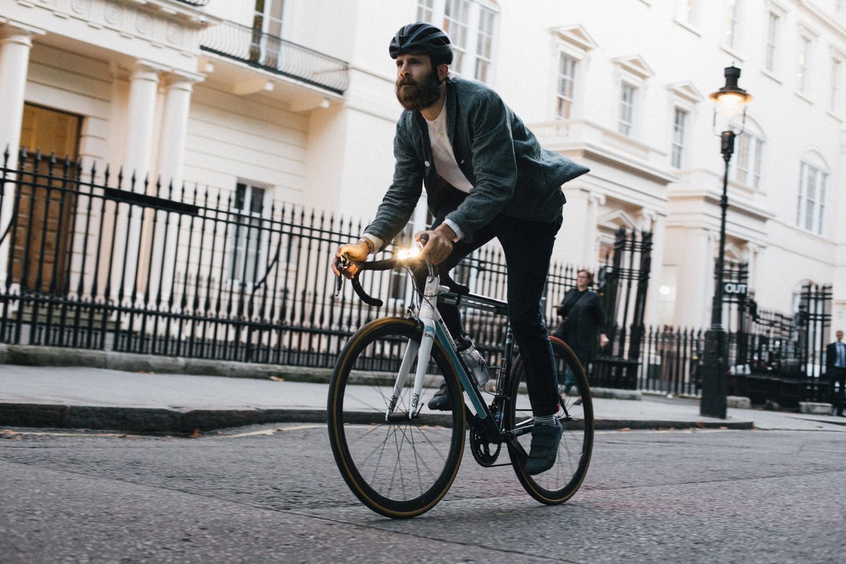 We're making your commute in Norwich a little bit easier with free Beryl Bike and e-Bike rides between 7.30am and 9.30am on weekdays until 16th Oct!
See all the details here: ow.ly/xnNT50BKWOF
#BetterByBike #beryl #tickettoride #norwich