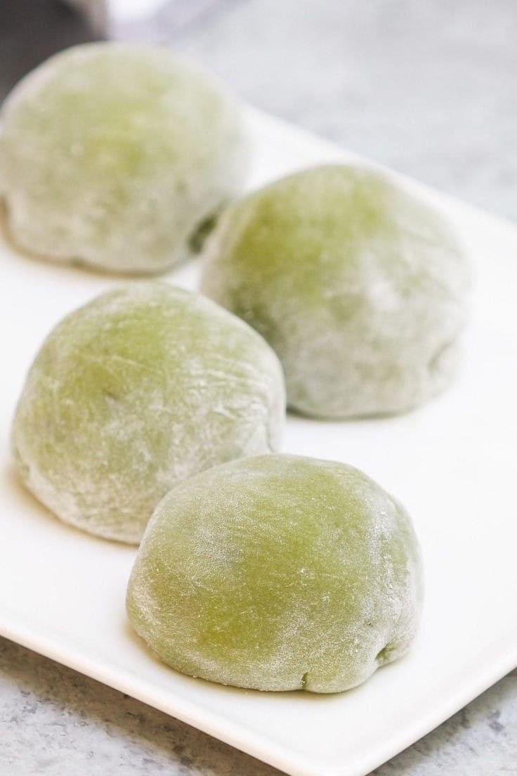 different kinds of mochi — a needed thread.