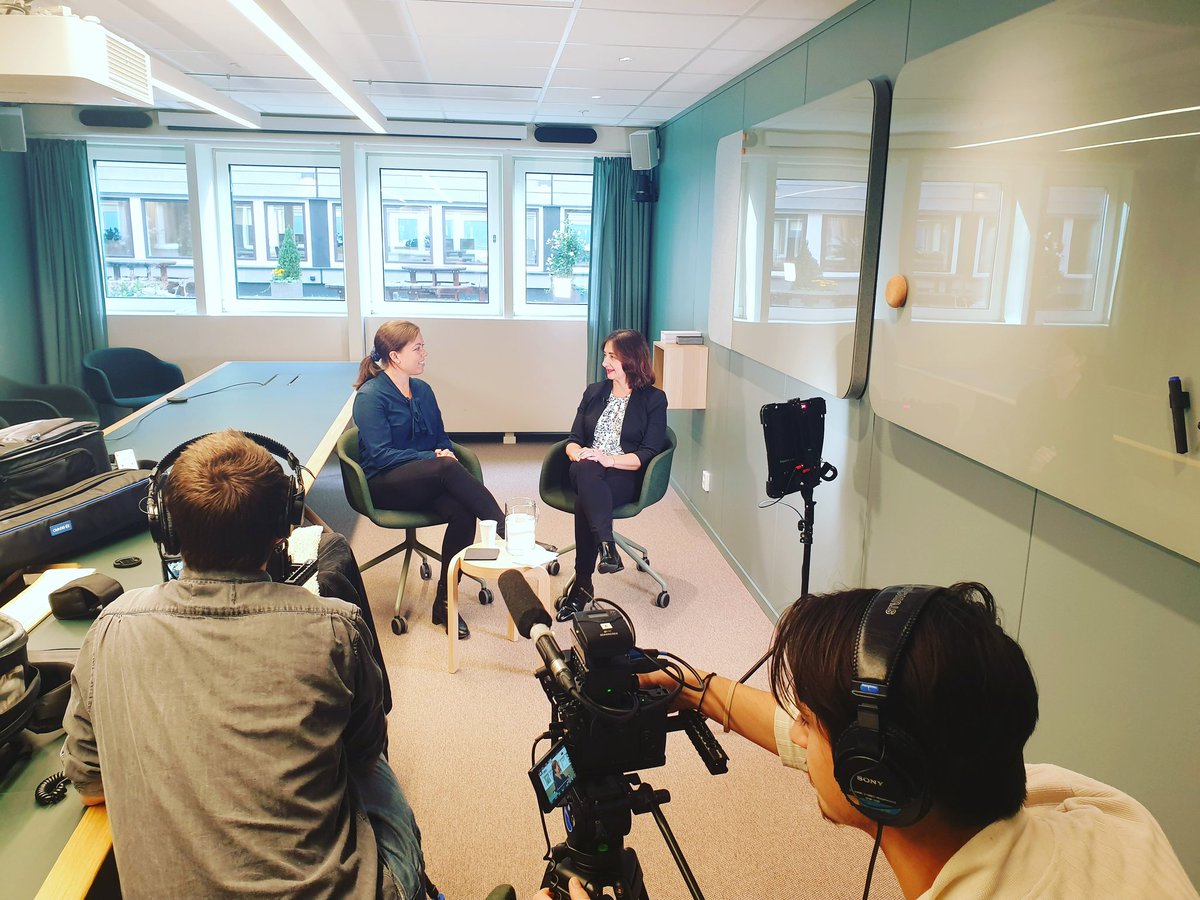 Idag är <a href="/Skolverket/">Skolverket</a> min arbetsplats 😊 Spännande och roligt uppdrag 📽🎬 Resultatet kommer inom en snar framtid! 🌍🇪🇺 #gränbyskolan #uppsalakommun #internationalisering #interkulturalitet #etwiam #eTwinning #Erasmusplus #internationellaprojekt