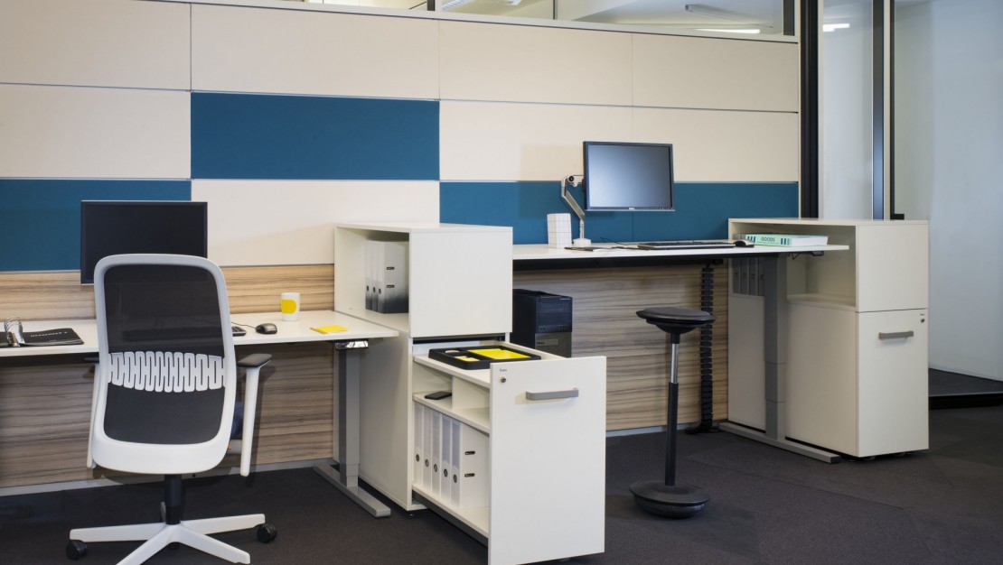 MobilierBureau's tweet photo. Travailler comme dans un cockpit.
Cube_S Tower Unit Réf : div0043
Fabricant Bene
Design Christian Horner
#mobilierdebureau #reemploi #valorisation #achatresponsable #environnement #hautsdefrance #economiecirculaire #secondevie #design #aménagement #entreprises https://t.co/AU6zmpIDMV