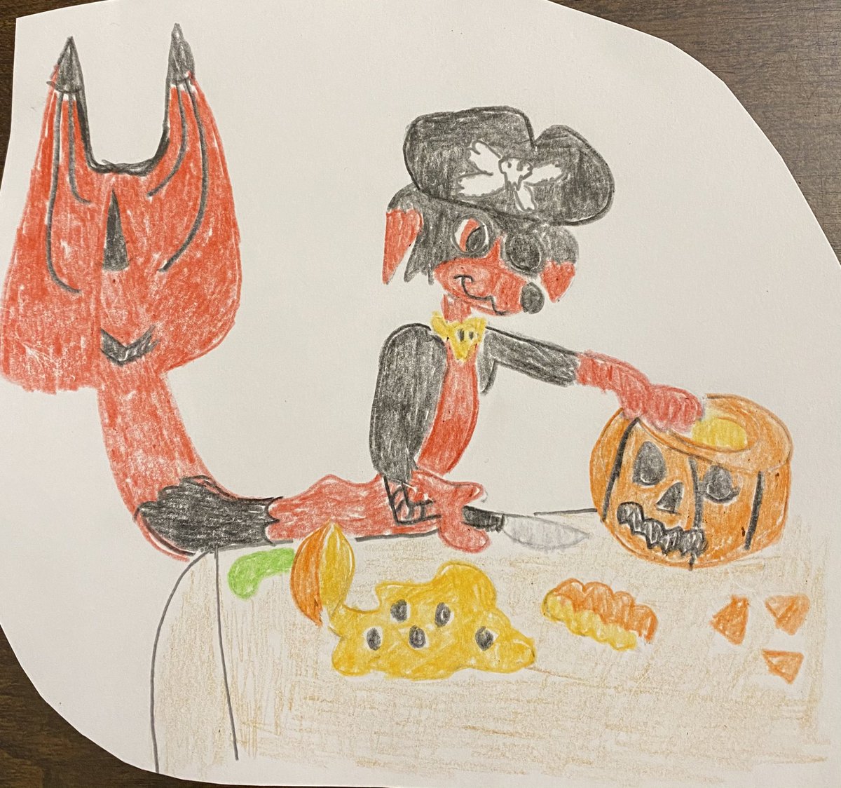 PirateScorcher's tweet photo. Good morning fans last night I done some more drawings.
One for a friend on deviantart whoβs dressed up as Harry Potter.
And we see scorcher carving pumpkins #doodle #merpups #Halloween https://t.co/OLqyKhHtGL