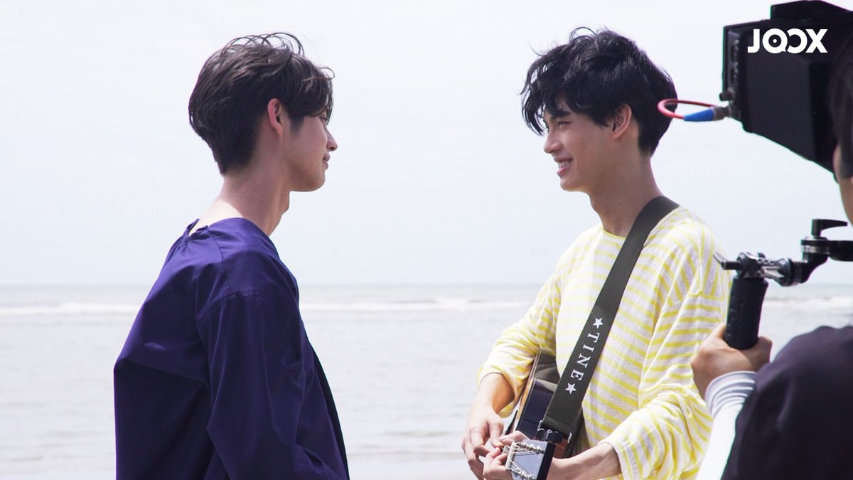 JOOXTH's tweet photo. น้ำทะเลมันเค็ม แต่ถ้ามีเธอมาเติมเต็มมันจะดี~~☺️💗
//แคปชั่นเกี่ยวกับภาพล้วนๆ 

🎬ติดตามชมเบื้องหลัง MV #คนนั้นต้องเป็นเธอ ได้พรุ่งนี้ 6 โมงที่ #JOOX เท่านั้น!!

#คนนั้นต้องเป็นเธอxJOOX 
#คนนั้นต้องเป็นเธอ5M
@winmetawin @bbrightvc 
#winmetawin #bbrightvc https://t.co/7NOWDEpHFa