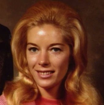 Episode 33: The Mysterious Death of Cindy James Part 2 is out now feat. Katherine from @FewApples podcasts.apple.com/us/podcast/rid…