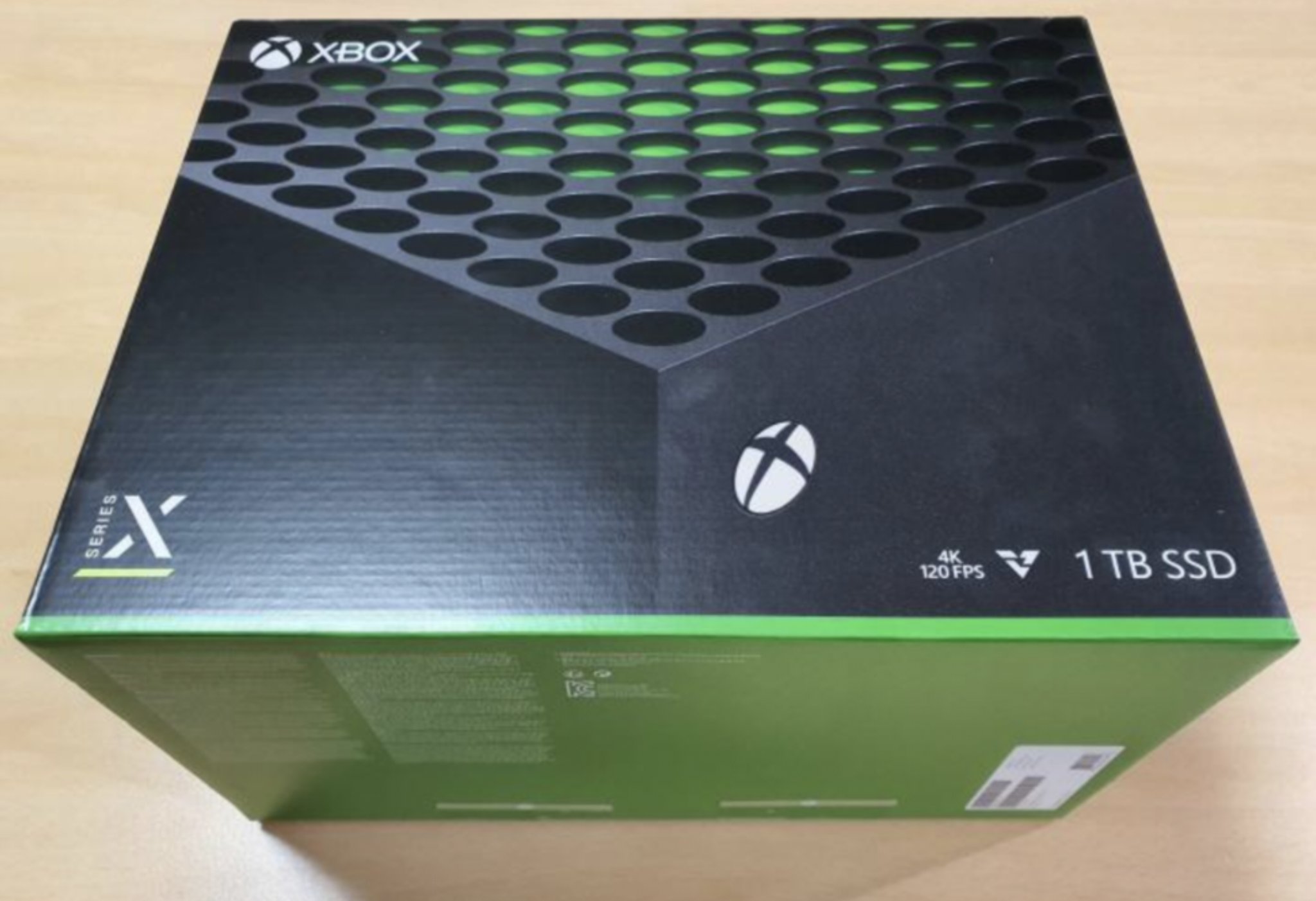 Проверить оригинальность xbox. Xbox Series x 1tb. Xbox Series x Console 1tb. Xbox 202. Xbox Series x упаковка.