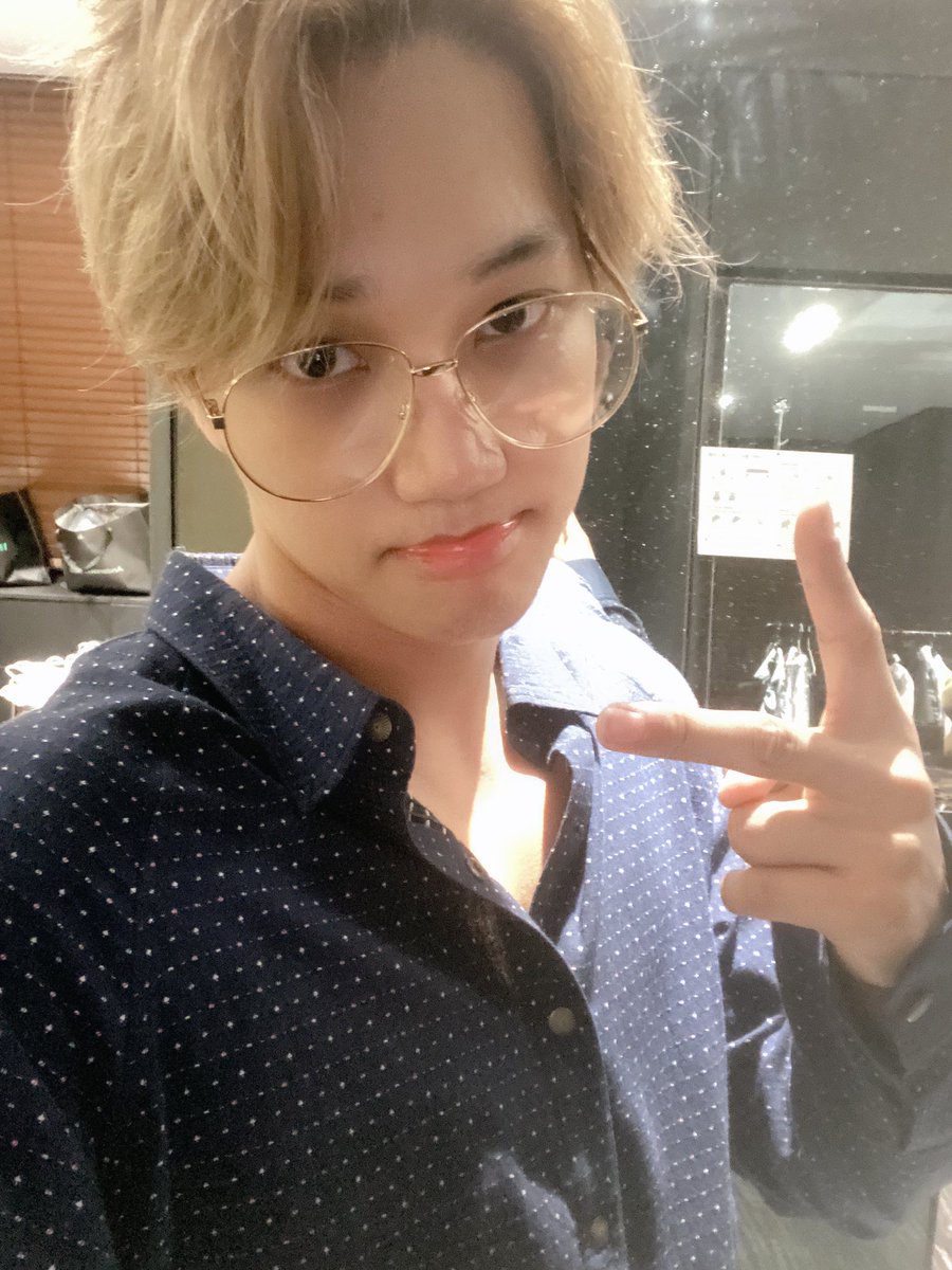 KaiUNVBrasil's tweet photo. 💬 081020 | O desfile particular de #KAI...

#EXO #카이 #엑소 @weareoneEXO https://t.co/CTK10TZf4R
