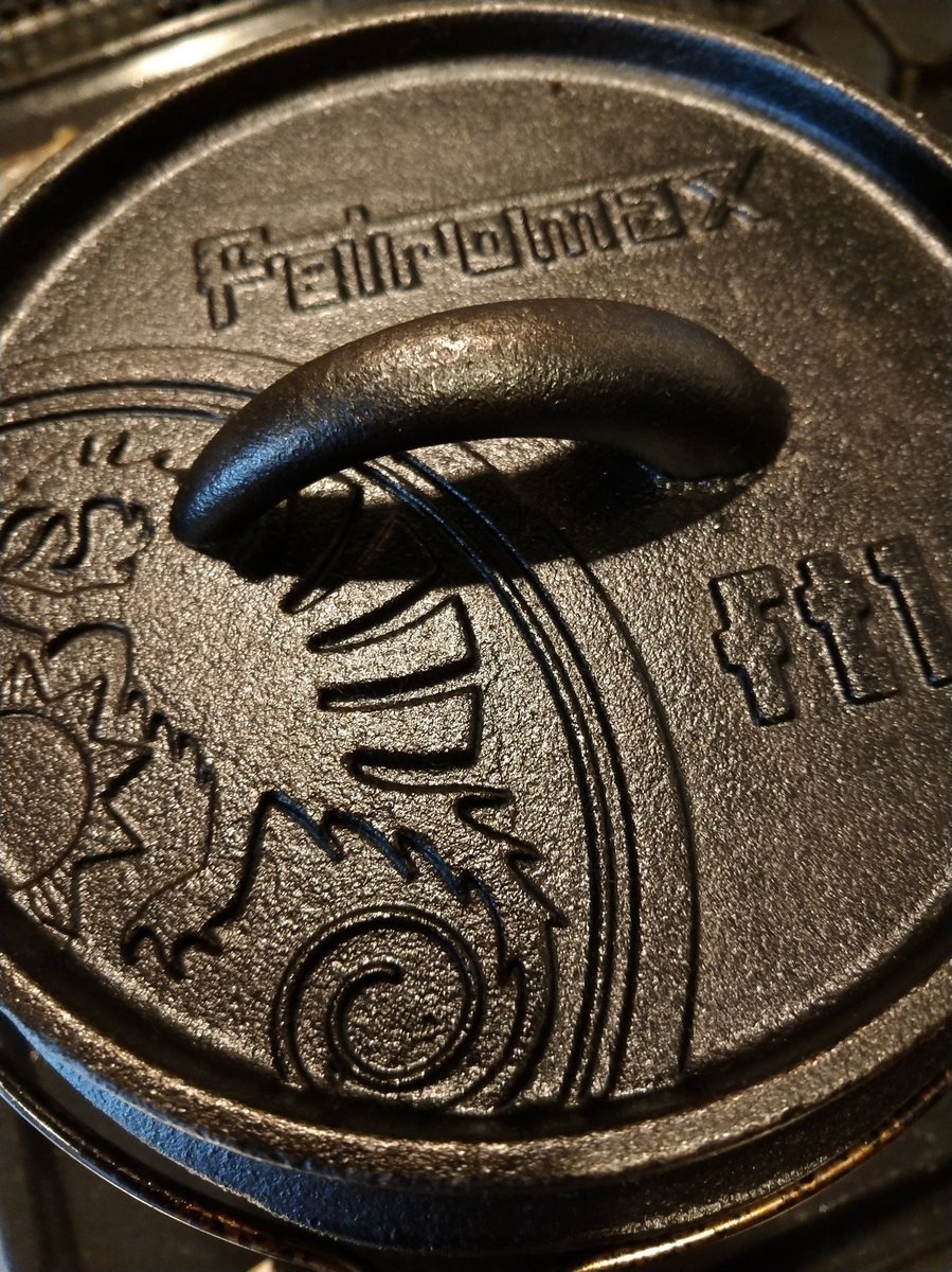 Campisland ペトロマックスのft1のダッチオーブンでサッポロラーメン塩味を調理してみる ペトロマックス ダッチオーブン サッポロラーメン ソロキャンプ飯 Ft1 自炊 圧力鍋 シーズニング 再シーズニング Campisland ペトロマックスのft1のダッチオーブンでサッポロラーメン塩味を調理してみる ペトロマックス ダッチオーブン サッポロラーメン ソロキャンプ飯 Ft1 自炊 圧力鍋 シーズニング 再シーズニング