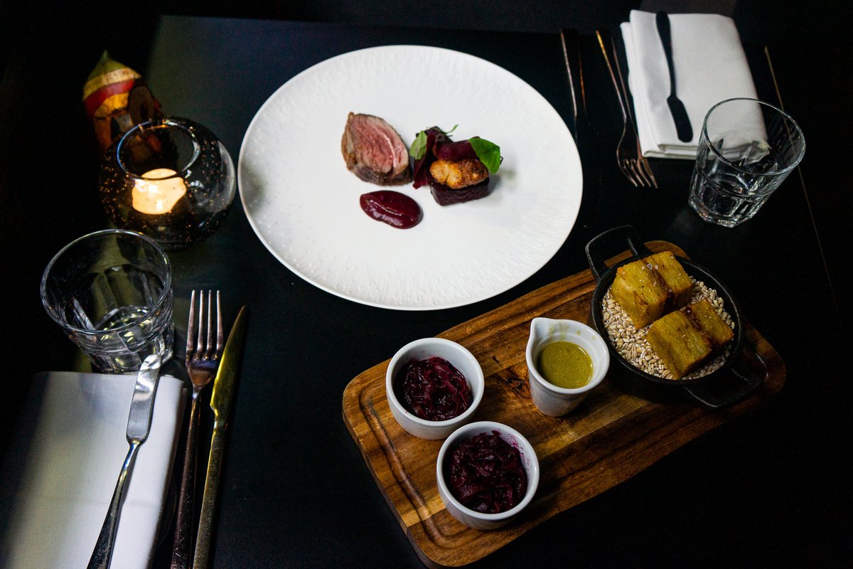 New showstopper alert! 😍 This is our new salt aged Yorkshire hogget rump dish served with a salt aged saddle of mutton, potato terrine, crapaudine beetroot, glazed sweatbread and sorrel sauce. YUM.