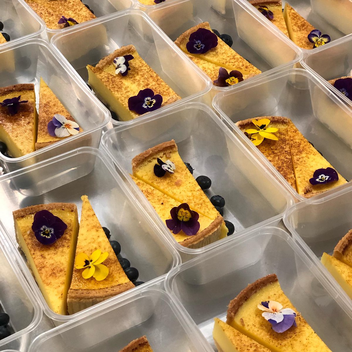 Wolf &amp; Devour have been delivering their weekend Home Kit's for 6 months now &amp; their popularity just keeps growing!

You can collect your meal if you're outside delivery area  from <a href="/WolfandDevour/">Wolf&Devour</a> - full details &amp; menu on FB - facebook.com/WolfandDevour/…

#SupportLocal 
#DWRestaurants