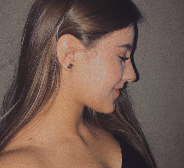 Forever That Girl That Gets Really Excited When The Sky Is In Pretty Colors. 🍑