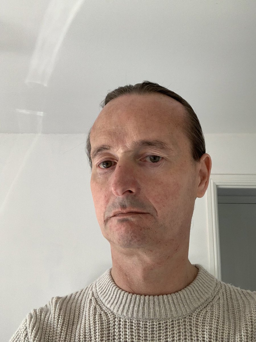 steve6978's tweet image. #Retrained
As a barber

Don’t do it 😱